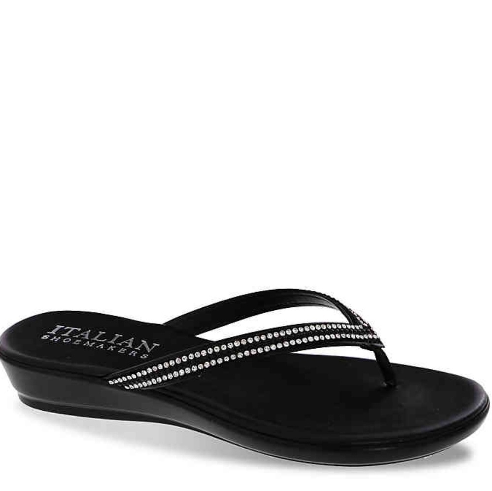 NWOT Sandals